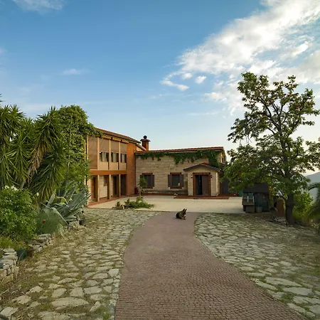 Vino Bed & Breakfast *